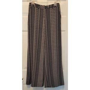 Women’s New York & Company Floral Black And White Design Stretch Pants Size 2